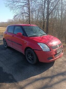 Suzuki Swift 1.3i. 67kw