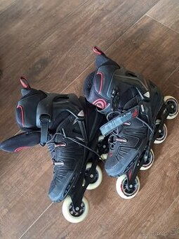 In-line brusle Rollerblade