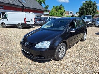 Volkswagen Golf 1.4i 16V 55KW Comfort, Nový servis