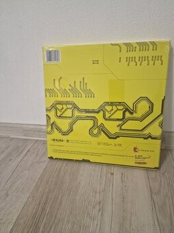 Cyberpunk vinyl box set Score and Samurai