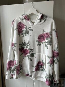 Mikina s kytkami New collection