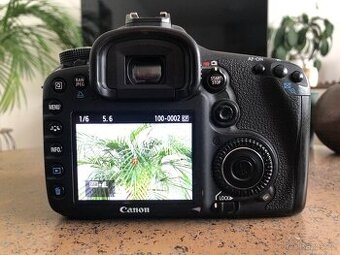 Canon 7D
