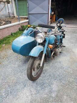 Motocykl K750B