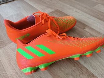 Kopačky Adidas 44 predátor