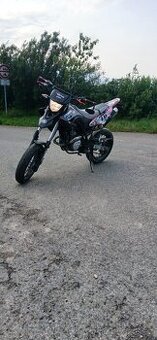 Yamaha wr125x