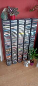 Stojany na CD