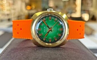 Československé Retro Vintage Mechanické hodinky PRIM Hulk