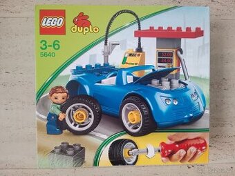 LEGO duplo - Autoopravna s autem