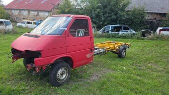 VW T4 valník - holá pěkná karoserie