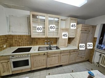 Masivní kuchyňská linka z Německa se spotřebiči