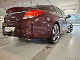 Opel Insignia Biturbo 2.0 diesel 143 kw OPC line