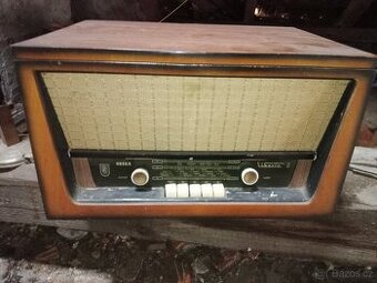 historické gramorádio Liberta 2
