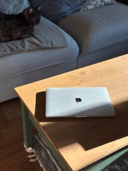 MacBook Pro M1 256 GB