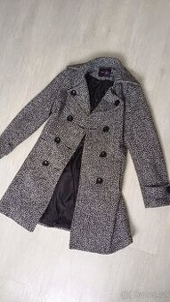 Zimní kabát velikost S