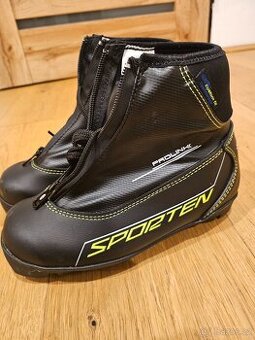 Boty na běžky vel.34