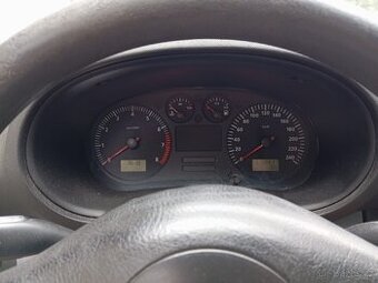 Seat Toledo 1.6. 77kW