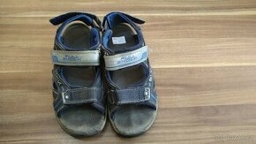 Chlapecké sandále vel. 32