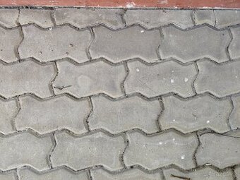 Zámková dlažba 70m2