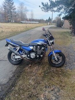 Yamaha XJR 1300