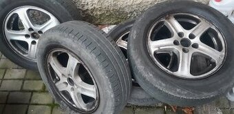 alu kola Octavia 1, s letními pneu.