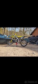 Suzuki RMZ 450 (2016)