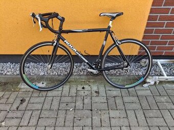 Silniční kolo Rock Machine