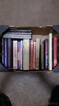 HISTORICKÉ A VÁLEČNÉ KNIHY