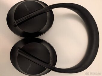 Sluchátka BOSE Noise Cancelling Headphones 700 černá