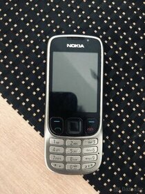 Nokia 6303 super stav, funkční