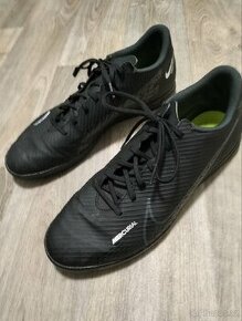 Sálovky Nike44