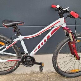 Kolo Scott Contessa JR 26 - jako nové