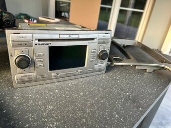 Rádio Ford včetně rámečku