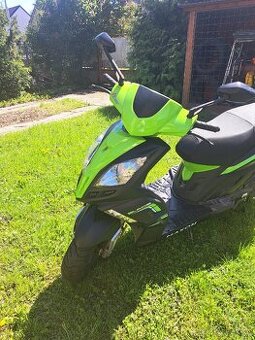 skútr maxon blade 125
