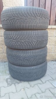 Zimní pneumatiky Yokohama Bluearth 255/45 R20 105V