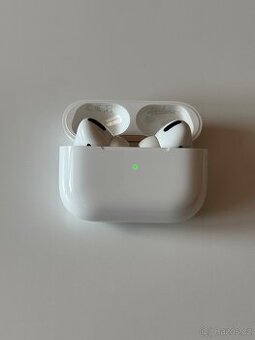 Sluchátka Apple AirPods Pro - 1