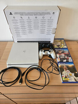 PlayStation 4 Slim 500GB