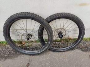 Zapletená kola, bontrager, syncros 29; 27,5