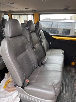 K prodeji nabízím díly z tohoto vozu Ford Transit