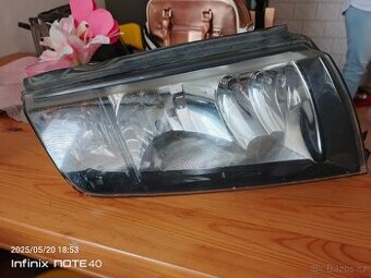 Škoda fabia / předni svetla