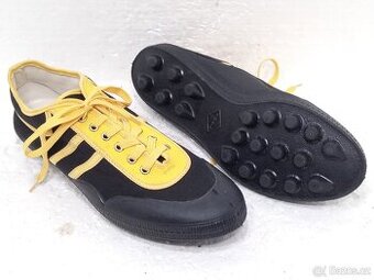 Retro Kopačky vel. 10 Fotbal ČSSR Nenošené