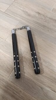 Nunchaky