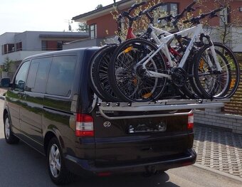 Nosič kol na zadní dveře VW