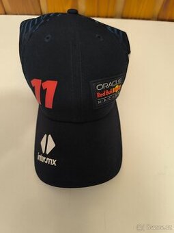 Red Bull Racing, oficiální týmová kšiltovka Sergio Perez