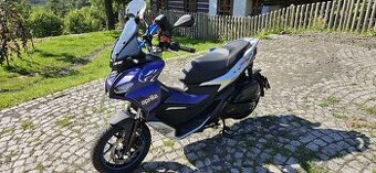 Aprilia SR GT 125