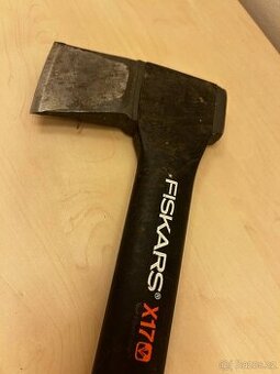 Sekera Fiskars M X17