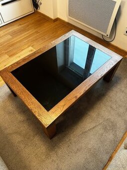 Konferenčí stolek ke gauči