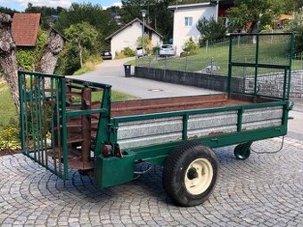 Malé rozmetadlo hnoje