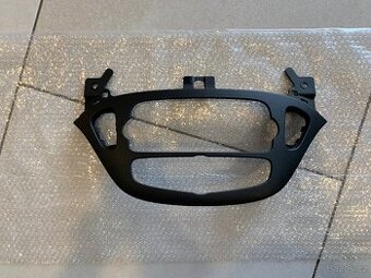 Rámeček rádia BT 3.0 z Opel Corsa E/Adam