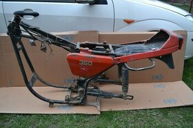 JAWA 350/634 Rám,vidlice,tlumiče,kastlíky,blatník,světlo.