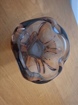 Popelnik hutní sklo 3